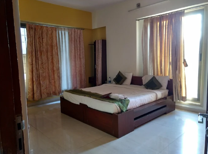 1 x Standard Room